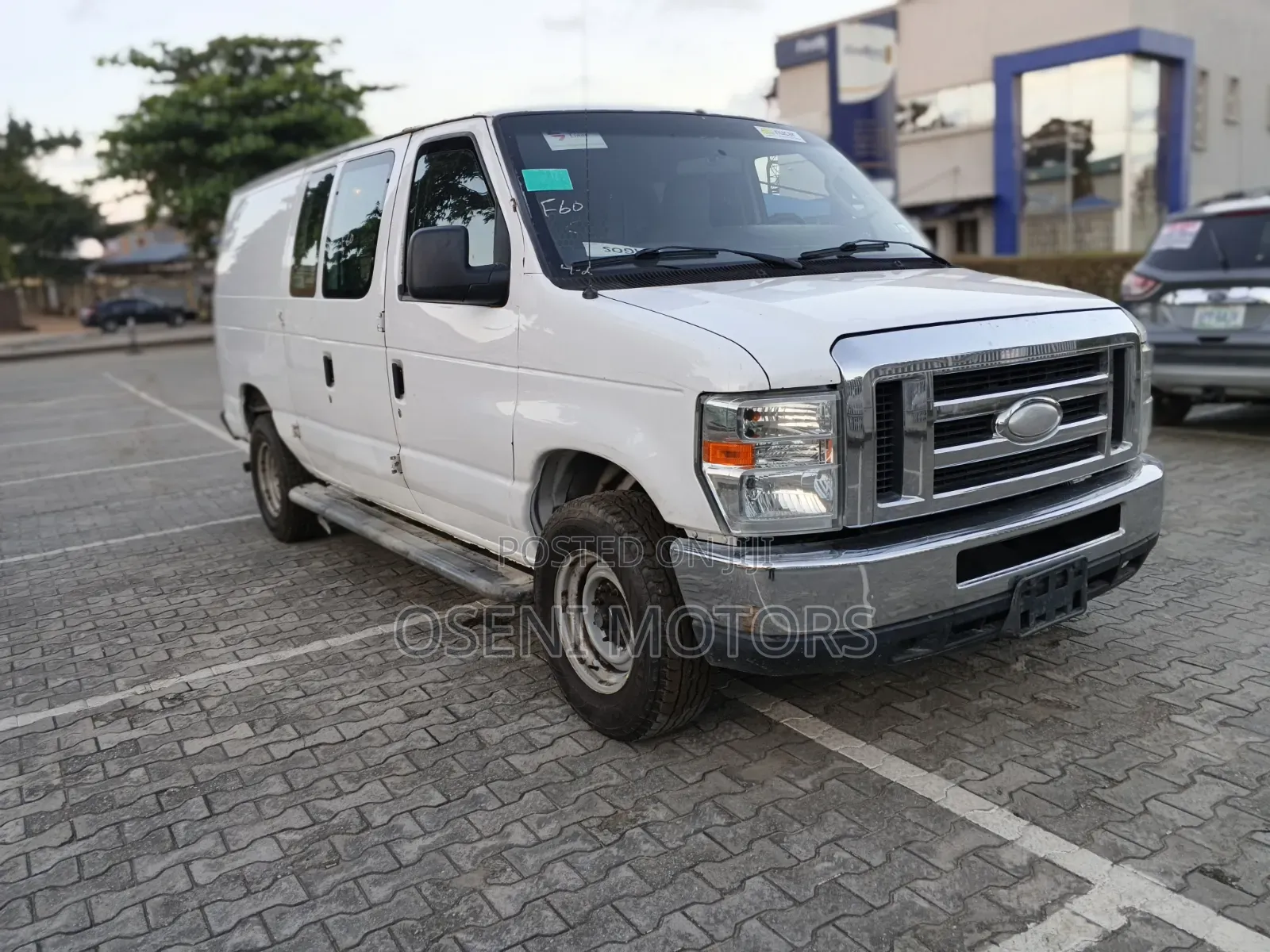 Ford E350 2014 White