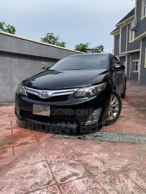 Toyota Camry LE 4dr Sedan (2.5L 4cyl 6A) 2013 Black