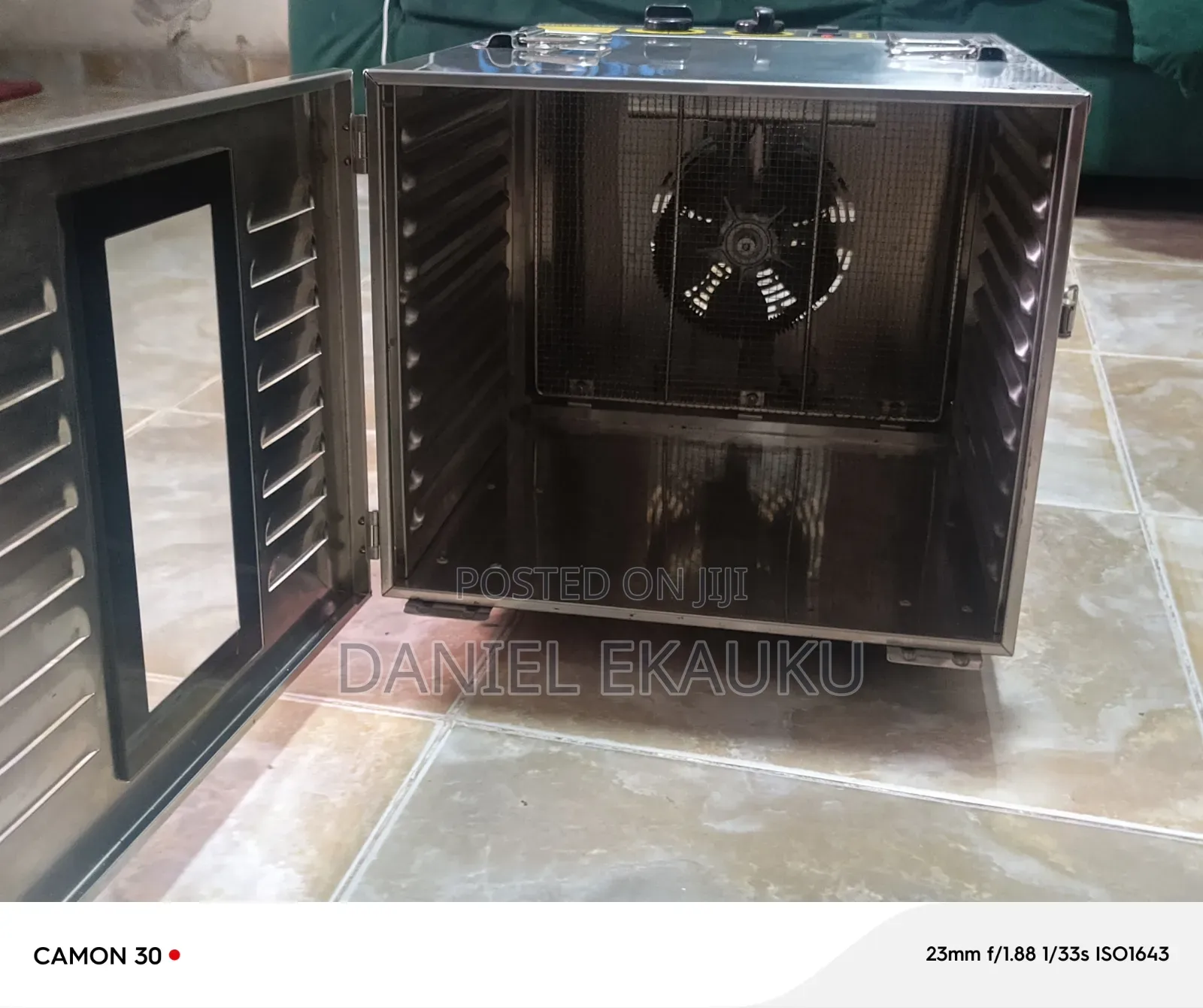 Dehydrator