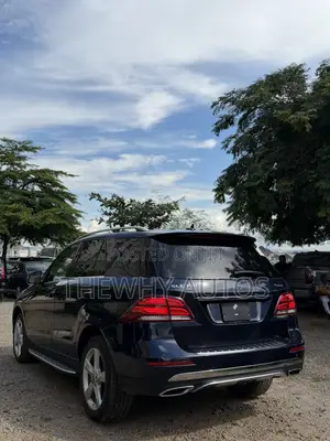 Mercedes-Benz GLE-Class GLE 350 2017 Blue
