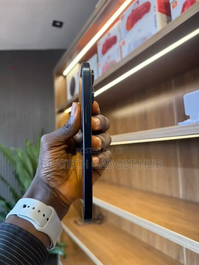 Apple iPhone 15 Pro 128 GB Blue