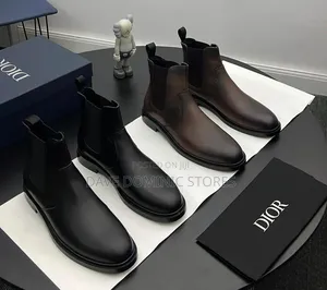 Original Dior Men Leather Chelsea Boots Available