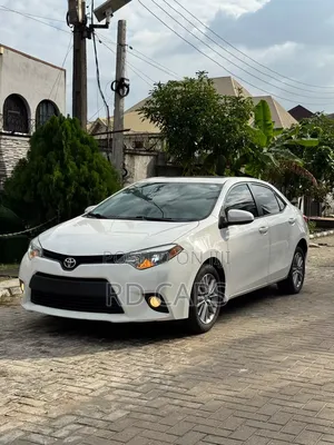 Toyota Corolla 2014 White