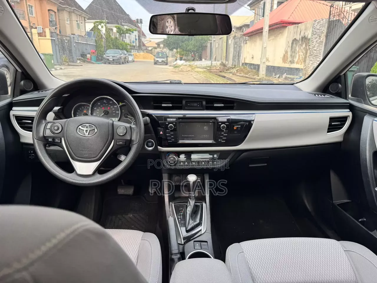 Toyota Corolla 2014 White