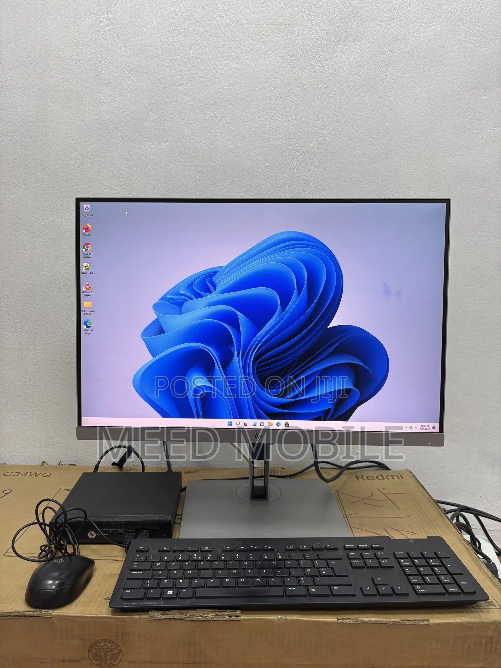 Desktop Computer HP EliteDesk 705 G3 4GB AMD SSD 140GB