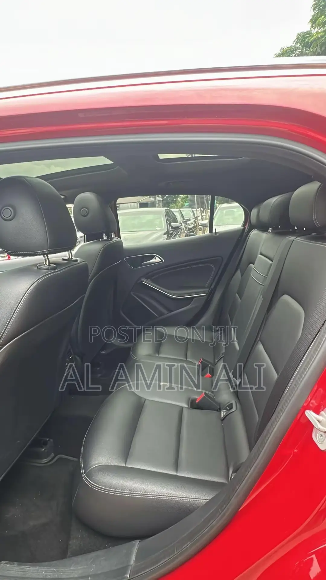 Mercedes-Benz GLA 250 2015 Red
