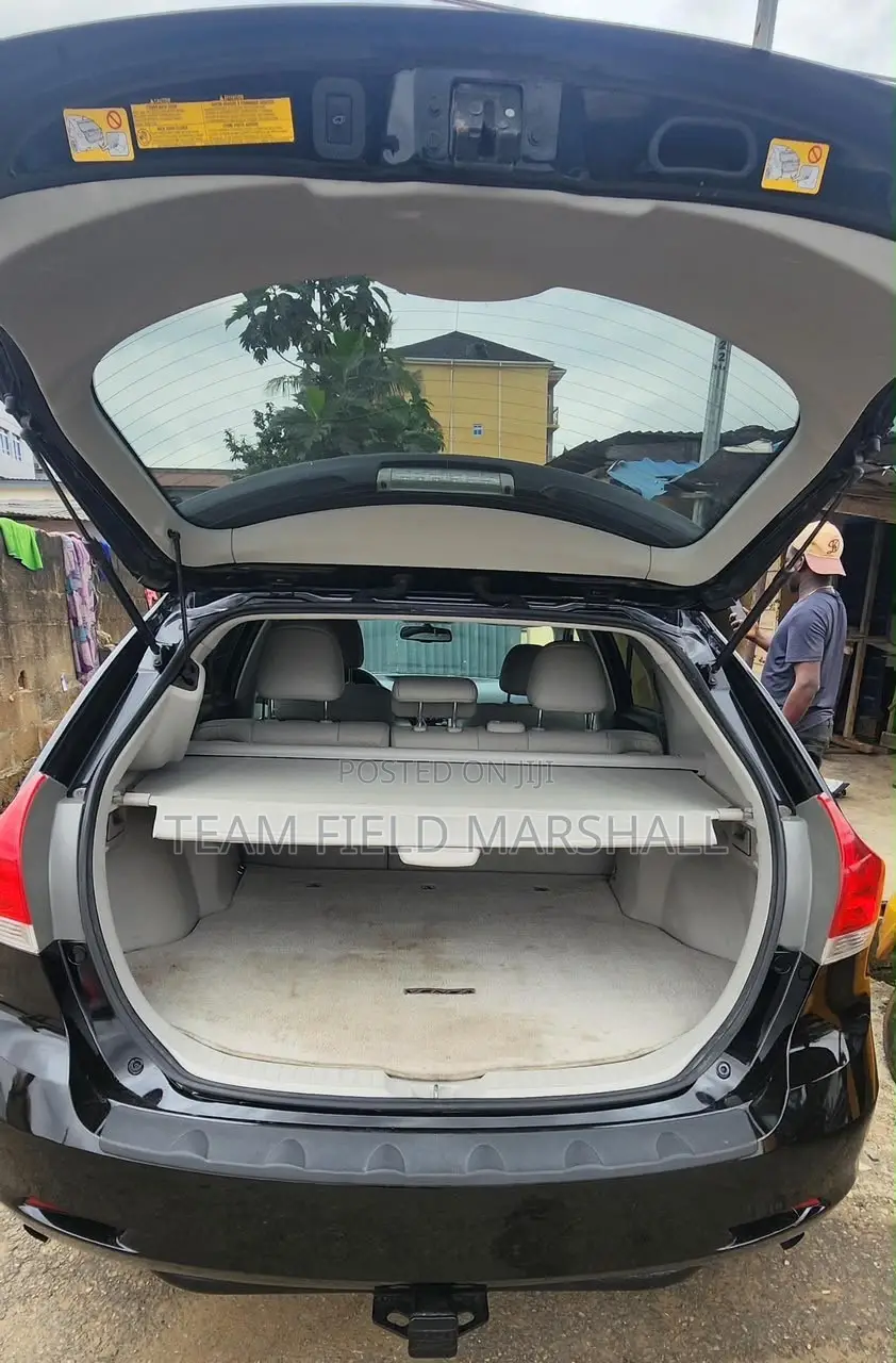 Toyota Venza Limited 2010 Black