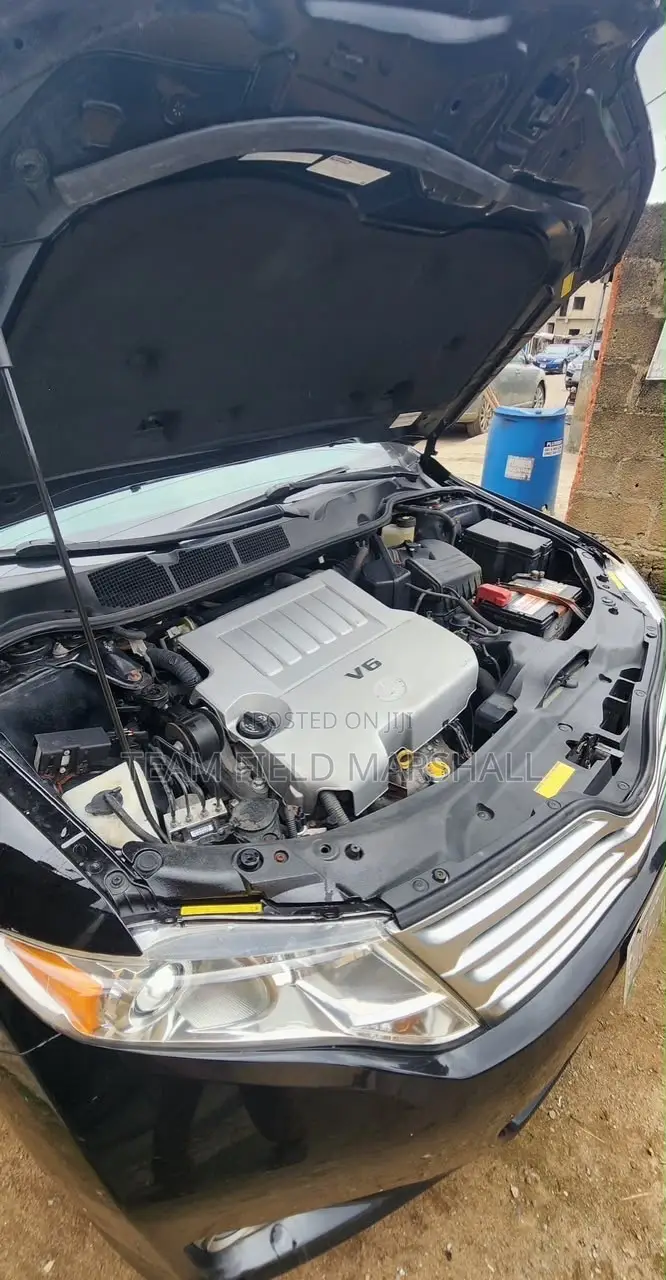 Toyota Venza Limited 2010 Black