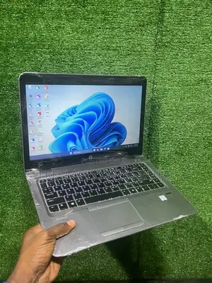 Laptop HP EliteBook 840 G4 8GB Intel Core i5 SSD 256GB