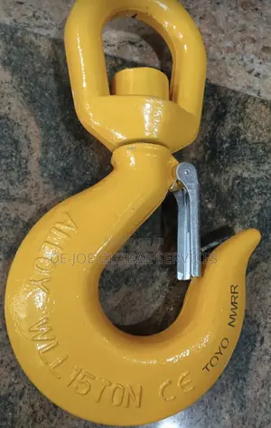 Toyo 15-Ton Heavy-Duty Swivel Lifting Hook