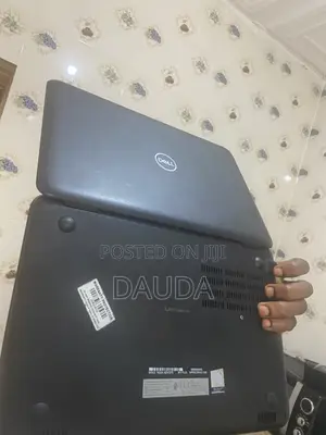 Laptop Dell Latitude 3190 4GB Intel SSD 128GB