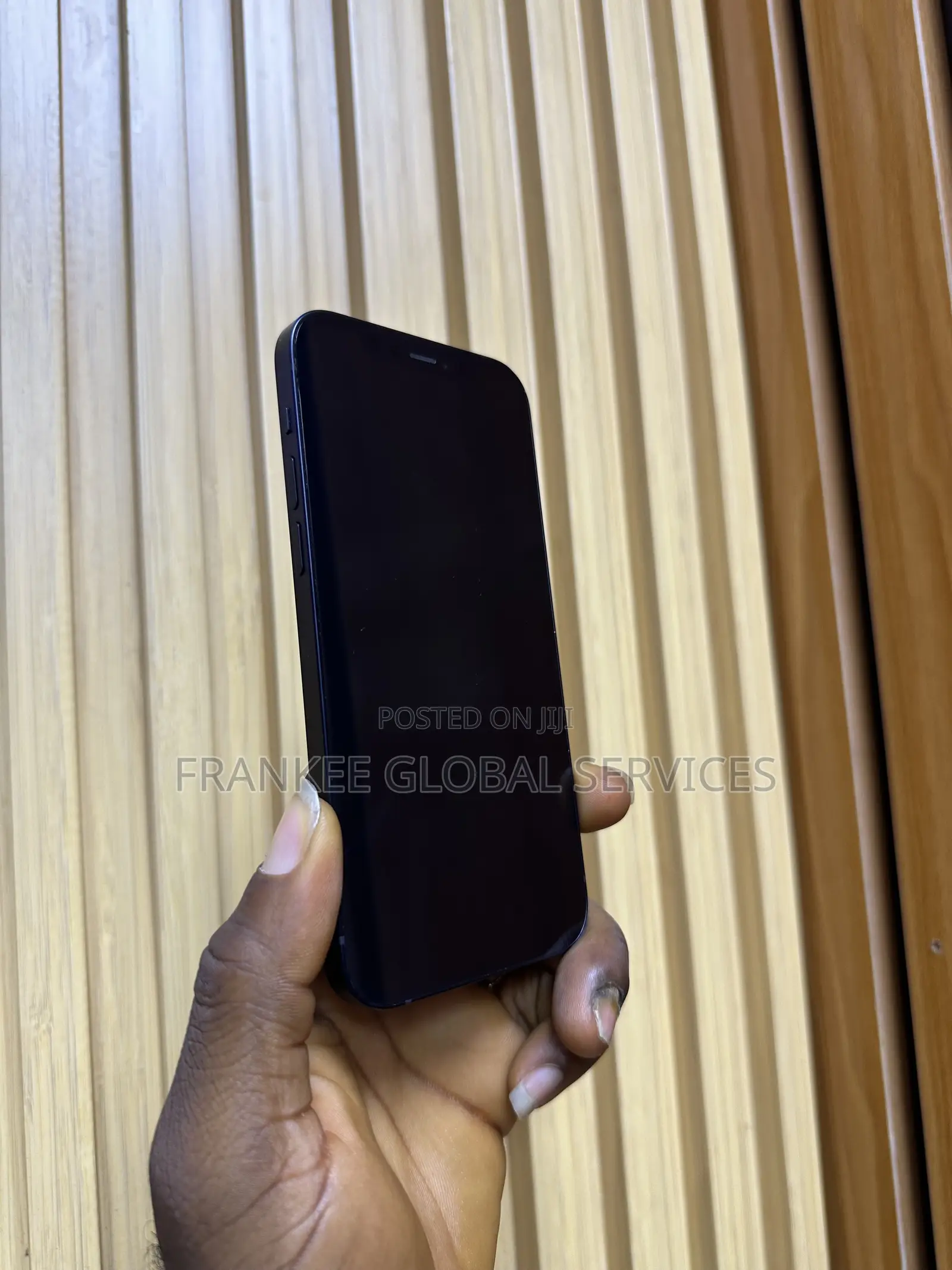Apple iPhone 12 64 GB Black