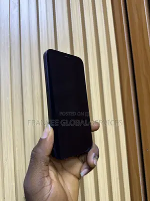 Apple iPhone 12 64 GB Black