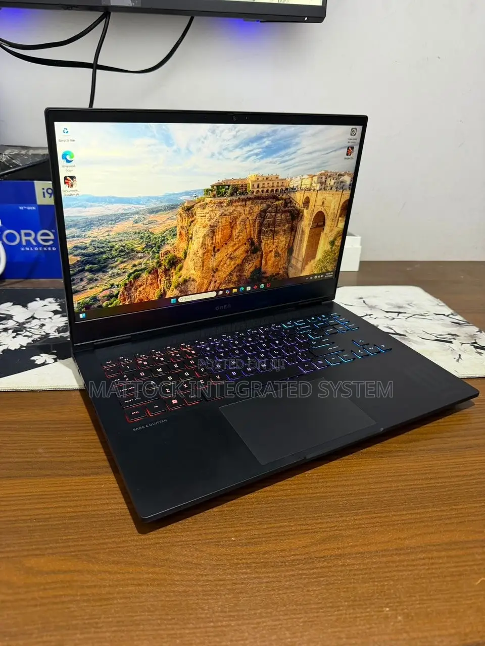Laptop HP Omen 16 16GB Intel Core i7 SSD 1T