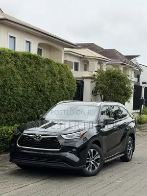 Toyota Highlander 2023 Black