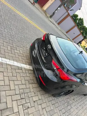 Hyundai Elantra Limited 4dr Sedan (1.8L 4cyl 6A) 2015 Black