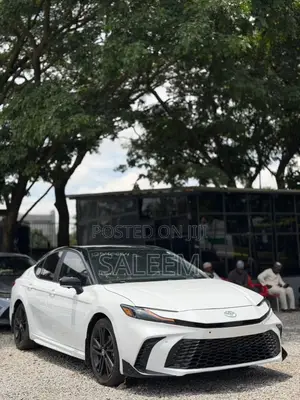 Toyota Camry XSE 2025 White