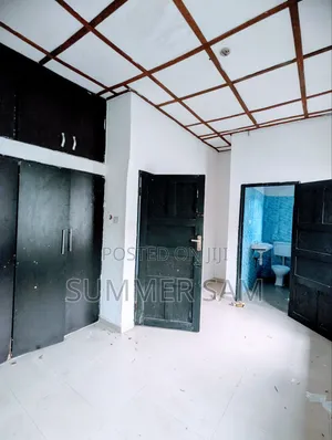 4bdrm Duplex in Main Shelter Afrique for rent