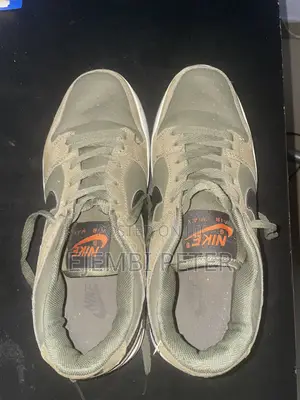 Nike Sneakers