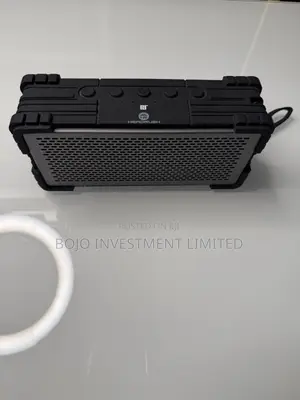HeadRush Portable Bluetooth Speaker