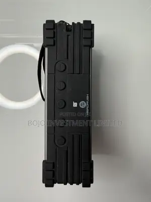 HeadRush Portable Bluetooth Speaker