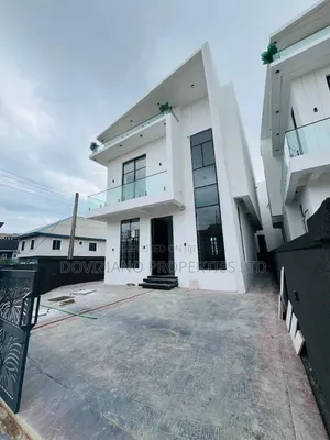 4bdrm Duplex in Ikota for sale