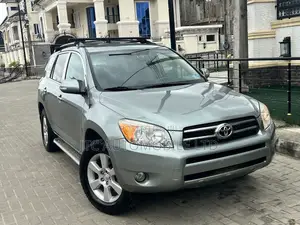 Toyota RAV4 2.0 4x4 2007 Green