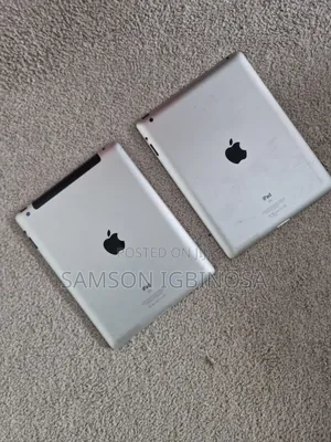 Apple iPad 2 Wi-Fi 64 GB Silver