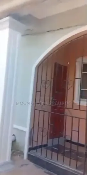 Furnished 3bdrm Apartment in Udu for rent