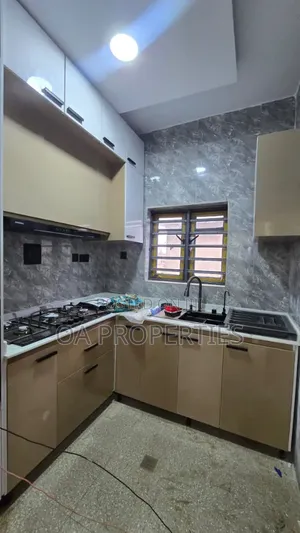 2bdrm Block of Flats in Alalubosa Gra Phase for rent