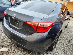 Toyota Corolla 2018 Gray