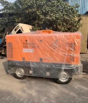 6cylinder Industrial Mobile Air Compressor 550cfm 13bar