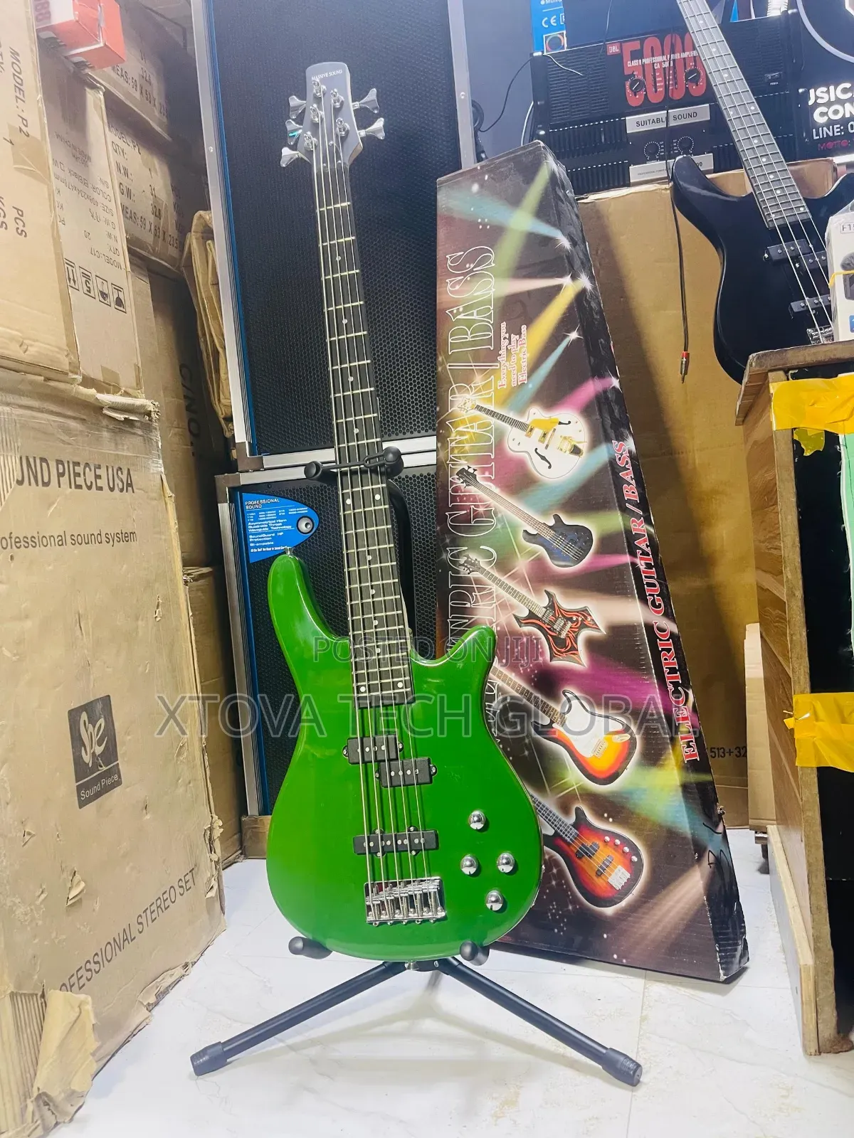 4-String Electric Bass Guitar – Professional Bass Guitar