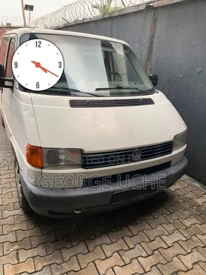 Volkswagen Transporter 2005 White