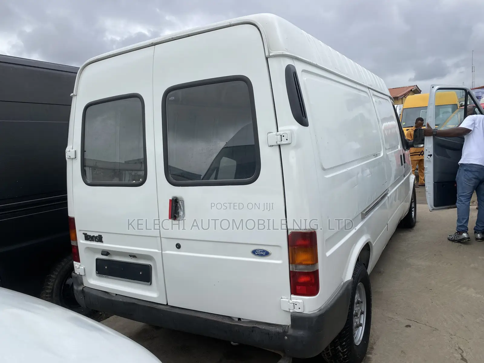 Ford Transit 2002 White