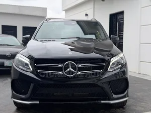 Mercedes-Benz GLE-Class 2018 Black