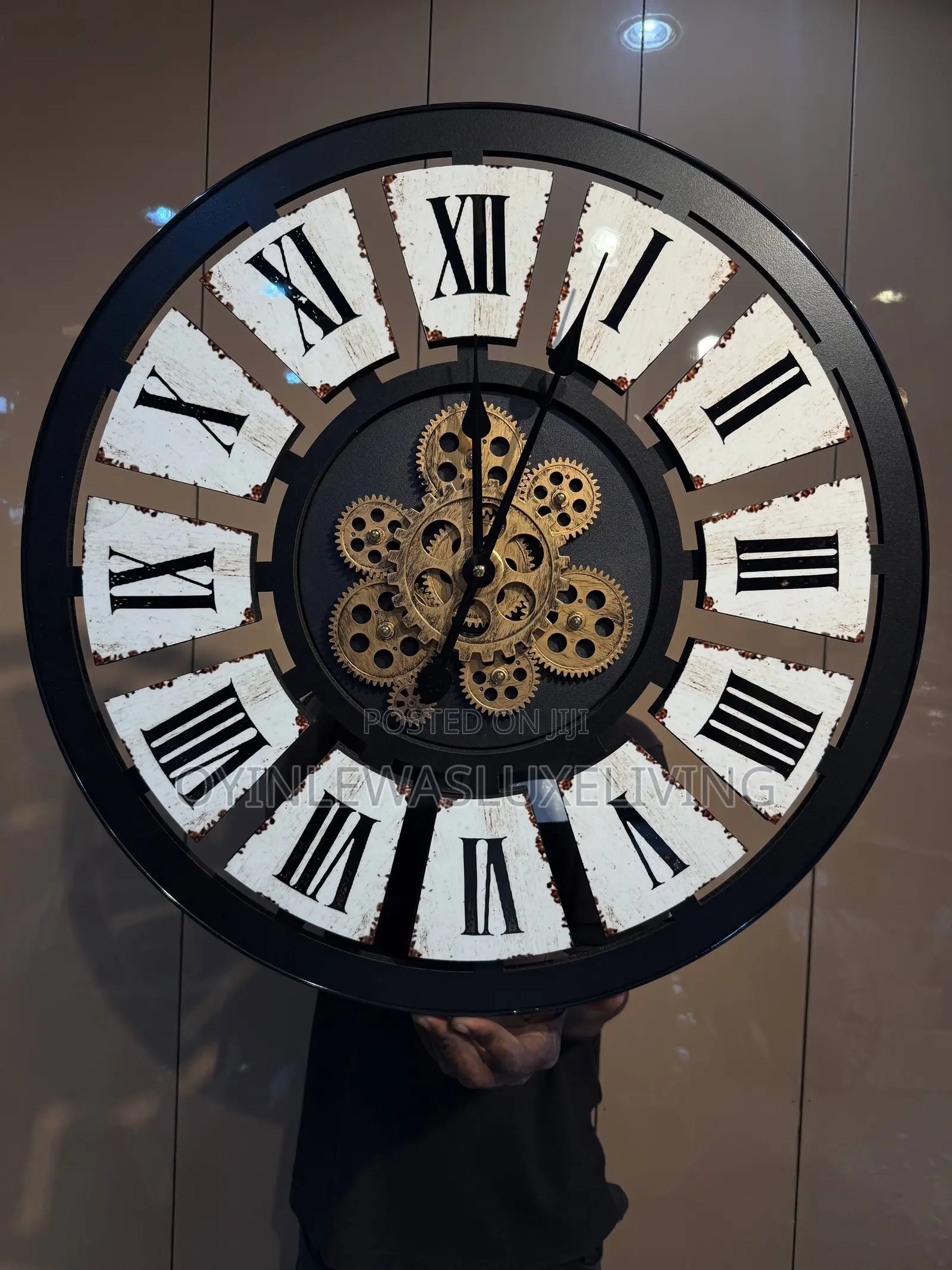 Luxury Wall Clocks
