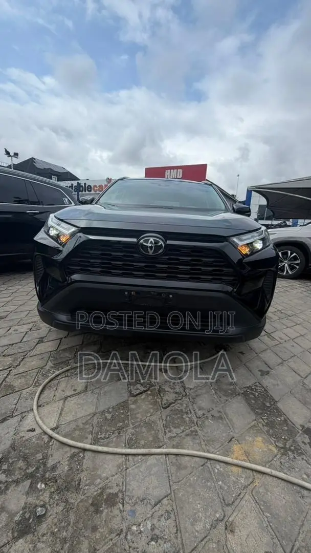 Toyota RAV4 2024 Black