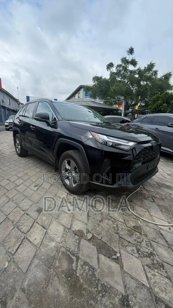 Toyota RAV4 2024 Black