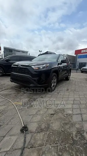 Toyota RAV4 2024 Black