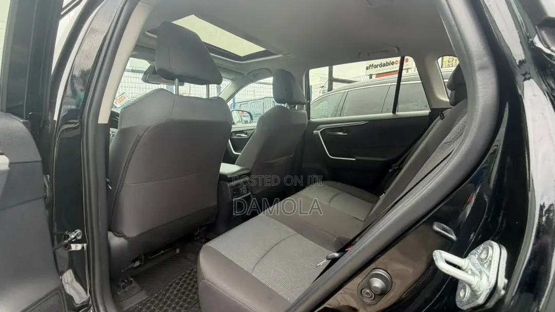 Toyota RAV4 2024 Black