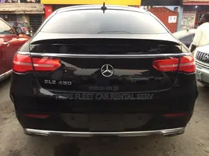 Mercedes Benz GLE 450 Available for Rent