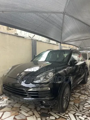 Porsche Cayenne 2014 Black