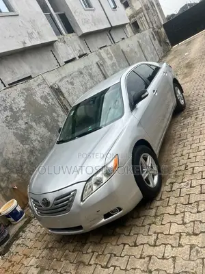 Toyota Camry 2009 Silver