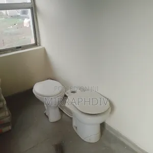 4bdrm Bungalow in Enugu for rent