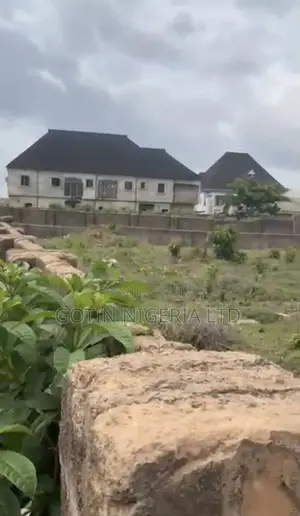 Fenced 100×200ft Corner Plot at Aruogba, Airport Road