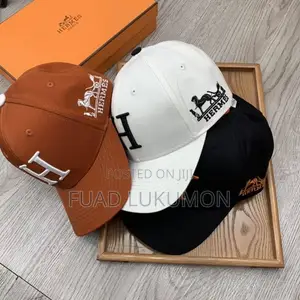 Christian Dior Knitted Bucket Hat