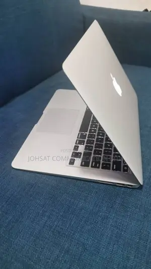 Laptop Apple MacBook Air 2017 8GB Intel Core i5 SSD 256GB