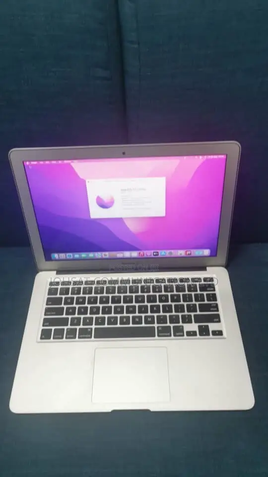 Laptop Apple MacBook Air 2017 8GB Intel Core i5 SSD 256GB