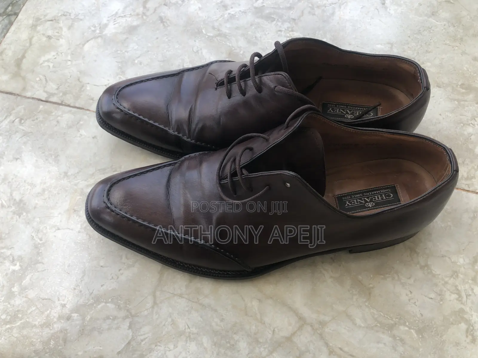 Men’s Shoe